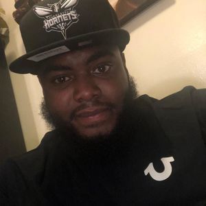 Meet your Posher, Derrick